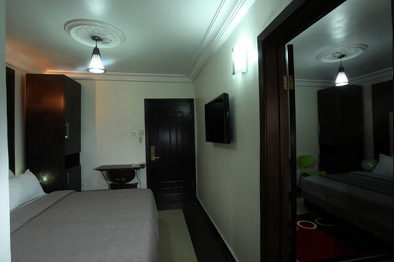 Prince Of Anthony 1960 Hotel Λάγος Εξωτερικό φωτογραφία